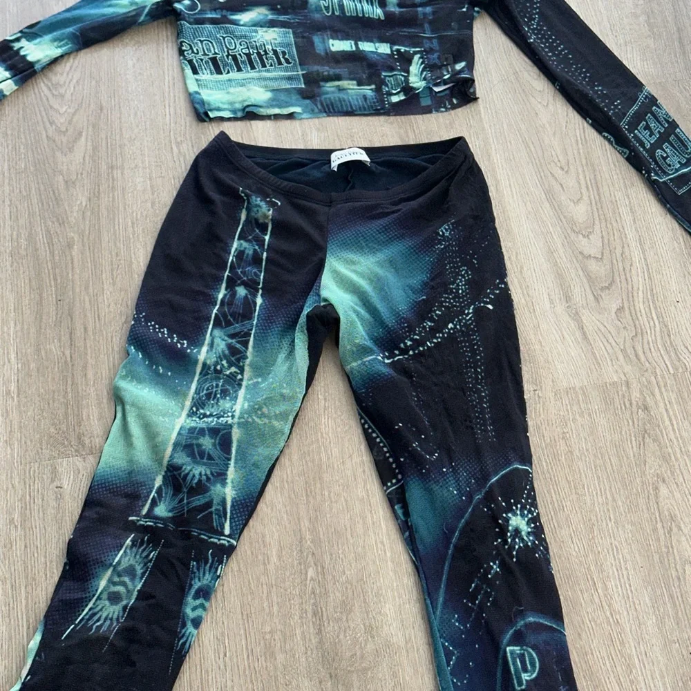 NEW SEASON JEAN PAUL GAULTIER
Navy 'The Pigalle' Lounge Pants AND Top - Picture 5 of 12
